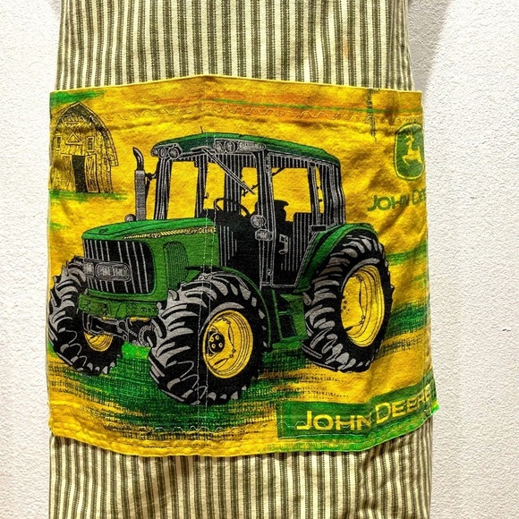Vintage John Deere BBQ Apron - Picture 3 of 3